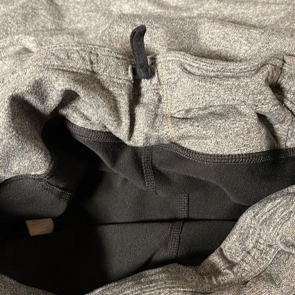 Athleta Be Free 2-In-1 Capri Skirted Leggings Combo Size Small - Picture 6 of 11